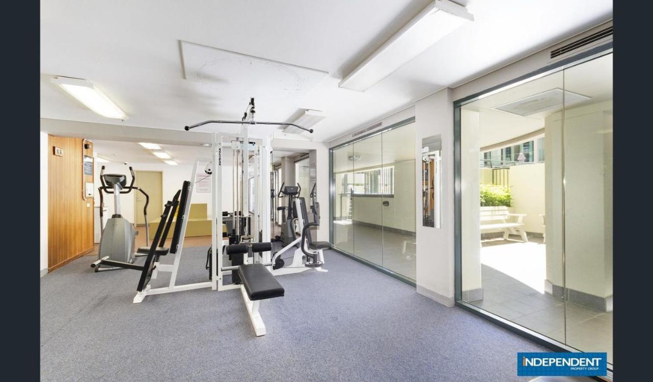 2 Bed 2 Bath Apartment In Braddon, Canberra - Pool, Gym And Free Parking Exterior foto